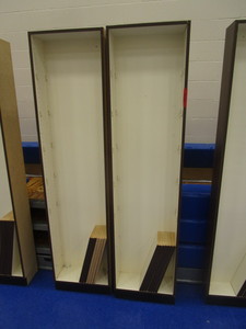 lot 7 image: (2) Bookshelves 9x20x82