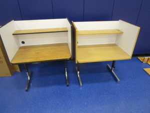 lot 18 image: (2) Adjustable Height Computer Stations 2x3