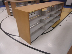 lot 33 image: Double Sided Bookshelf 25x100x43