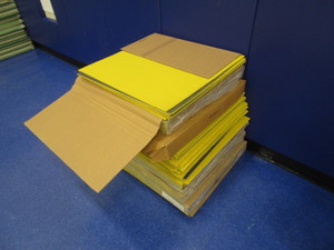 lot 70 image: (100) Carpet Tiles 2x2