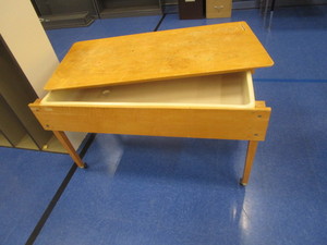 lot 78 image: Rolling Sand BoxTable 2x4x27 & Locker Unit 1x3x4