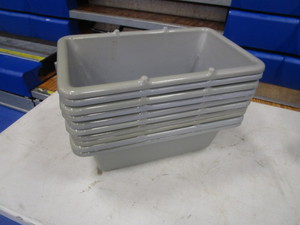 lot 92 image: (10) Food Prep Tubs 9x16x6