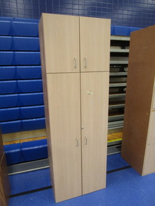 lot 137 image: Wall Cabinet 18x27x7