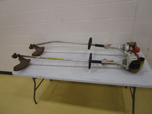 lot 158 image: (2) Stihl String Trimers (need work)