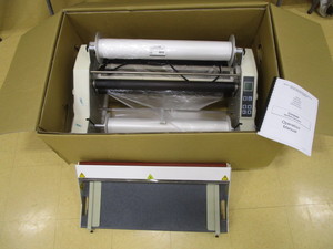 lot 165 image: Compass Hot Roll Laminator