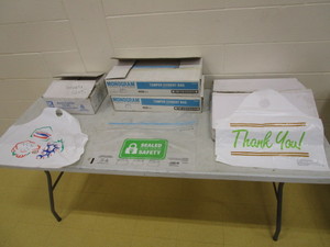 lot 168 image: Misc Plastic Bags