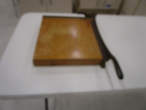 lot 231 image: 16 Paper Cutter