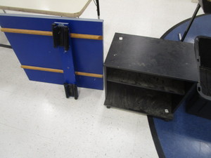 lot 240 image: Door wSaloon Hinges, Cabinet 15x23x21