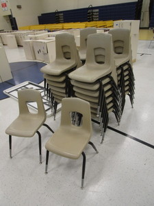 lot 245 image: (30) Student Chairs 17 Seat Height
