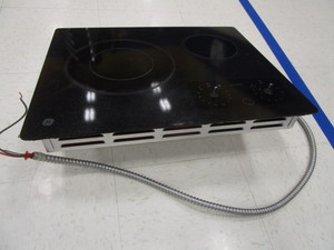 lot 118-A image: GE In Counter 2 Burner Cooktop 17x21.5