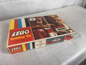 lot 6 image: Lego Building Toy No. 205