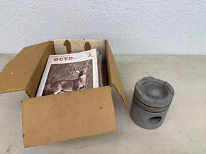 lot 33 image: Box of ND Outdoors Magazines & Heavy Ashtray