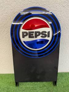 lot 49 image: Pepsi Sign