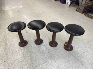 lot 50 image: 4 Vintage Cafe Stools
