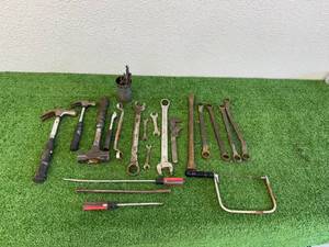 lot 62 image: Hand Tools