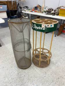lot 66 image: Minnow Trap & Rotating Dowels Holder