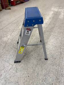 lot 102 image: Werner Aluminum Step Stool