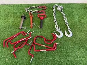 lot 108 image: Hitch Pins, Short Chain & Garage Hooks