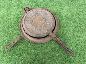 Griswold No 9 Waffle Maker
