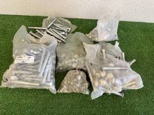 lot 121 image: Over 80#s of Carriage Bolts