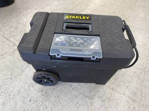 lot 135 image: Stanley Promobile Toolchest