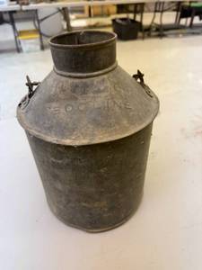 lot 144 image: Vintage Soo Line Railroad Water Can
