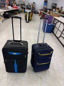 lot 164 image: Rolling Suitcases