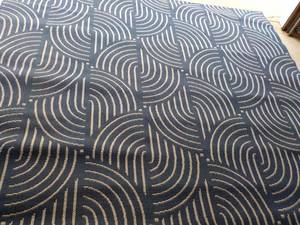 lot 2 image: Navy BlueCream IndoorOutdoor 710...