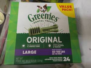 lot 61 image: Box of Greenies Dental Treats Origi...