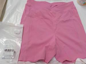 lot 154 image: Athletic Shorts size S...