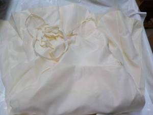 lot 155 image: BOHO Special Occasion Dress size L...