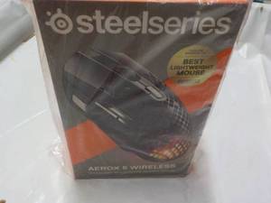 lot 167 image: Steel Series AEROX 5 Wireless Gamin...