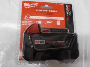 lot 184 image: Milwaukee Red Lithium XC5.0 Fits M1...