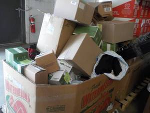 lot 237 image: Pallet of Overstock and Unclaimed...