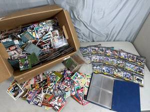 lot 38 image: Box of Vintage Sports Cards