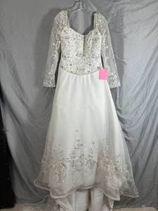 lot 58 image: Wedding Chapel Bridals Wedding Dress - Size 12 - $735 price tag