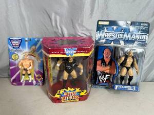 lot 75 image: Collectible Stone Cold Steve Austion Wrestlemania Toys