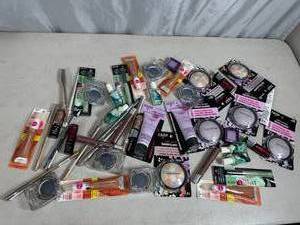lot 122 image: Assorted New Makeup