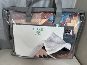 lot 126 image: New Luxe Home Sherpa Throw Blanket
