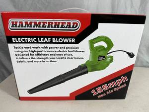 lot 223 image: New Hammerhead Electric Leaf Blower