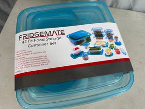 lot 237 image: New 42 pc Food Storage Set