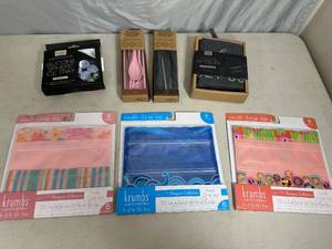 lot 281 image: New Cute Kitchen  Baker Items