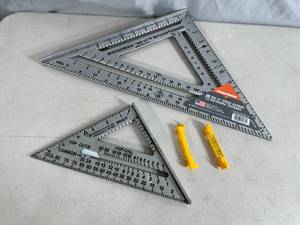 lot 322 image: New Swanson 12 inch Speed Square, 7 inch Speed Square and 2 Line Levels