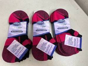 lot 331 image: 9 New Pair of Dr Scholls For Her Socks