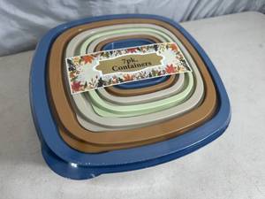 lot 356 image: New 14 pc Food Storage Set