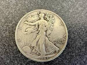 lot 21 image: 1943 Walking Liberty Half Dollar