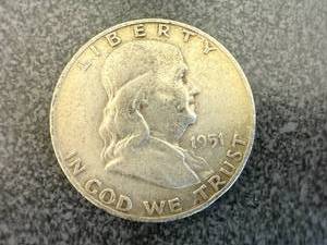 lot 24 image: 1951 Franklin Half Dollar