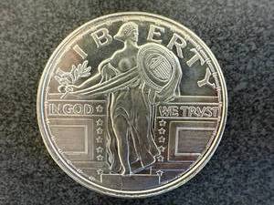 lot 34 image: 1 Oz Silver Round .999 Fine Silver