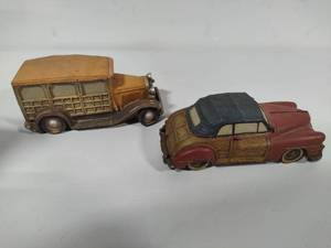 lot 28 image: Two Old Car Replicas