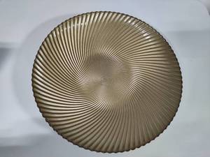 lot 35 image: Arda Glassware Large Decorative Bowl